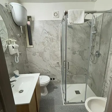 Oda ve Kahvaltı Port'antica Trani